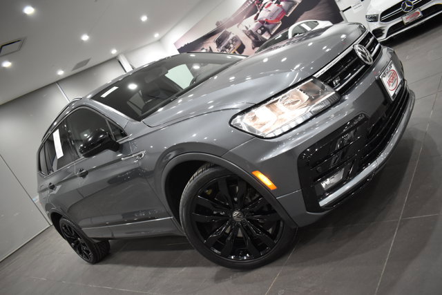 Used 2020 Volkswagen Tiguan SE R-Line image 4