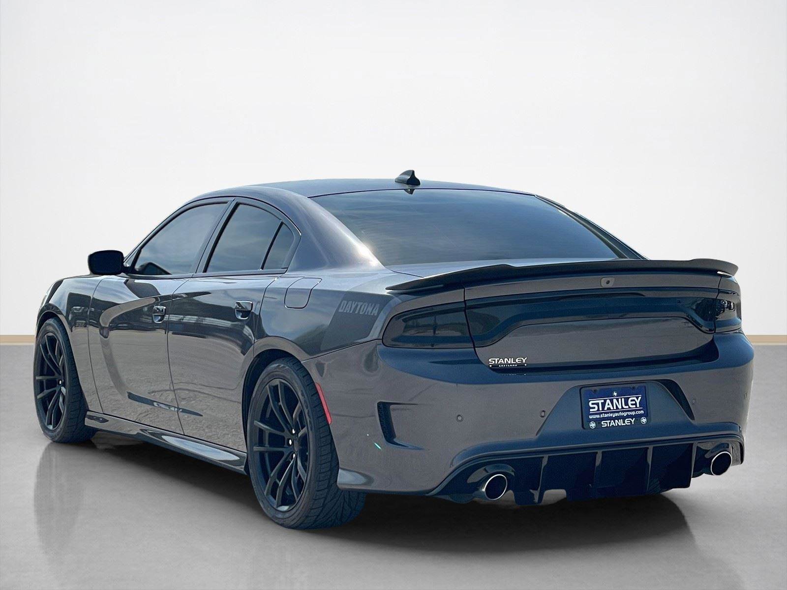 Used 2023 Dodge Charger Scat Pack w/ Daytona Edition Group RWD image 5