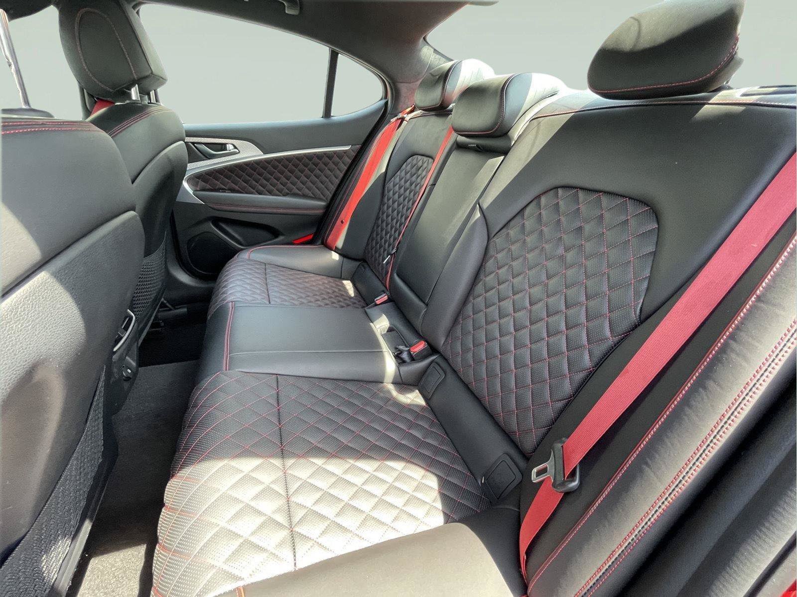 Used 2023 Genesis G70 3.3T w/ Sport Prestige Package AWD/4WD image 15