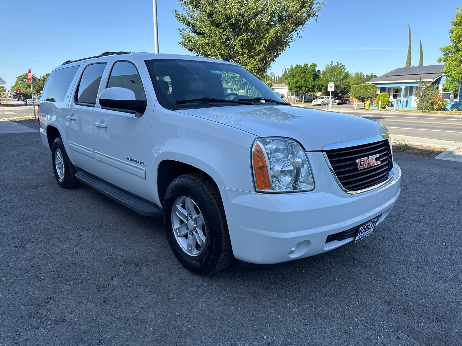 Used 2014 GMC Yukon XL SLT RWD image 7