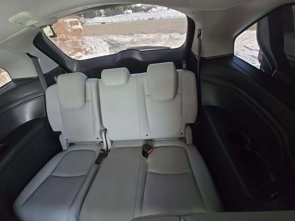 Used 2023 Honda Odyssey EX-L image 7