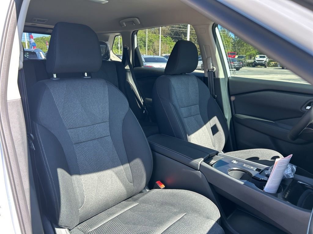 New 2026 Nissan Rogue SV image 43