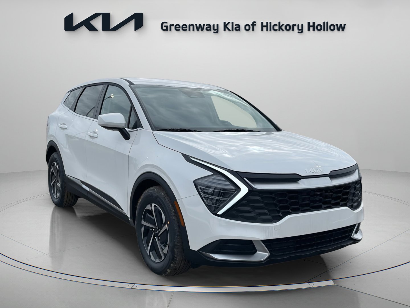 New 2025 Kia Sportage LX image 1