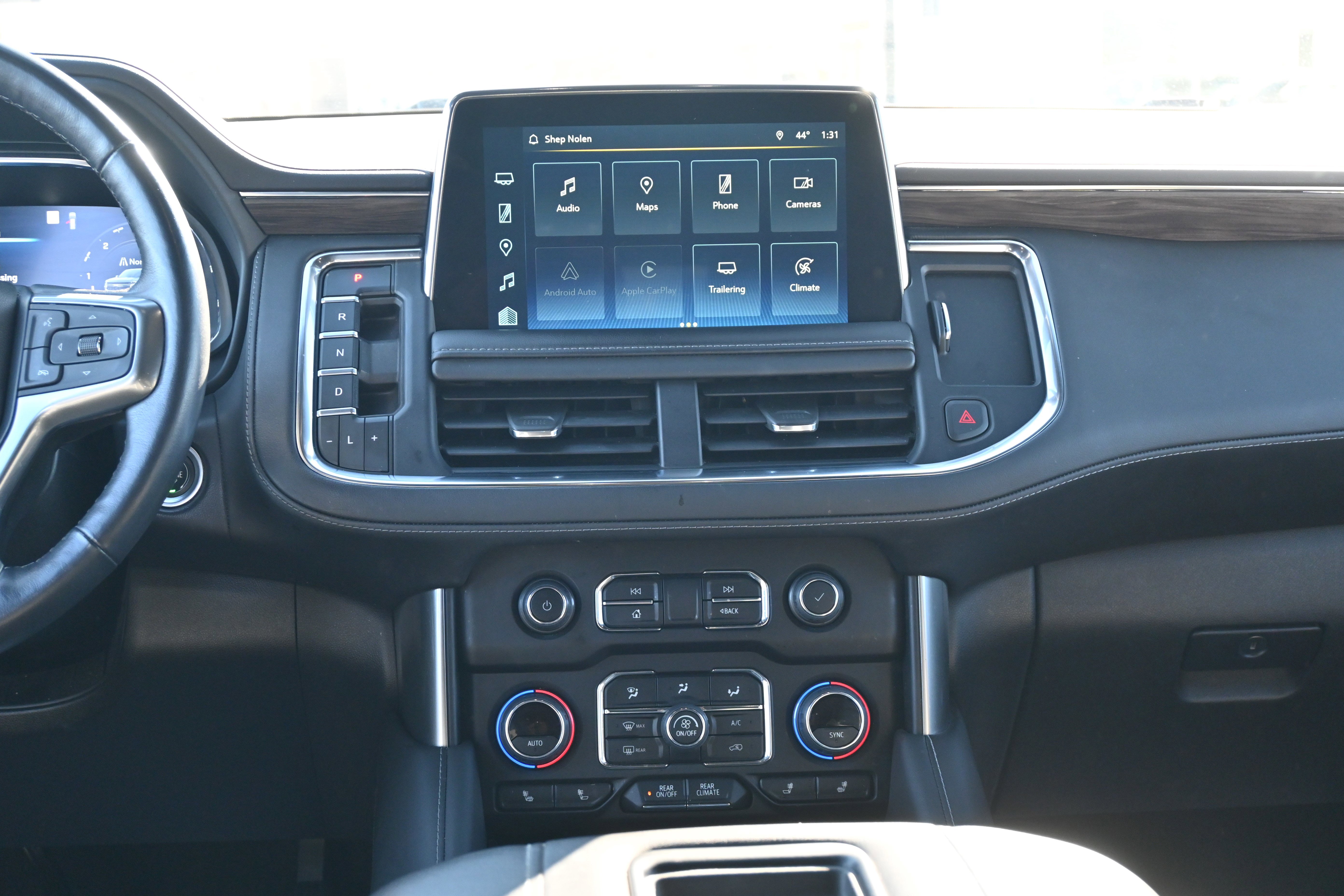 Used 2022 Chevrolet Tahoe Z71 w/ Luxury Package image 32