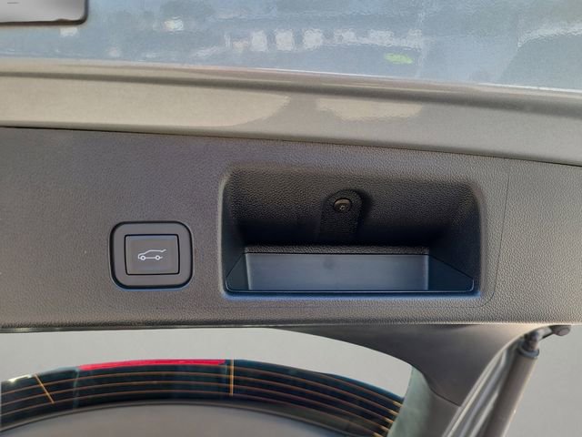 New 2026 Chevrolet Equinox EV LT image 11