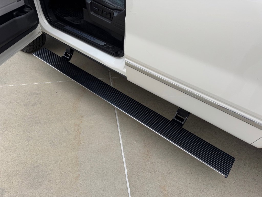 Used 2014 Ford F150 Platinum image 23