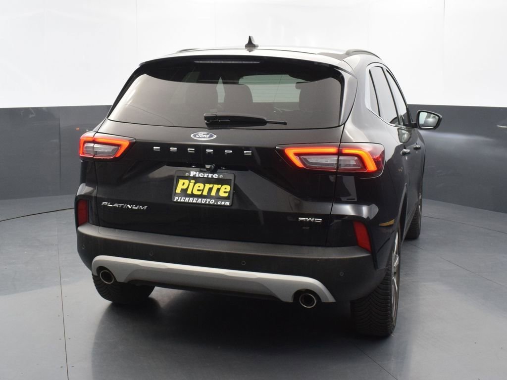 Used 2024 Ford Escape Platinum image 7