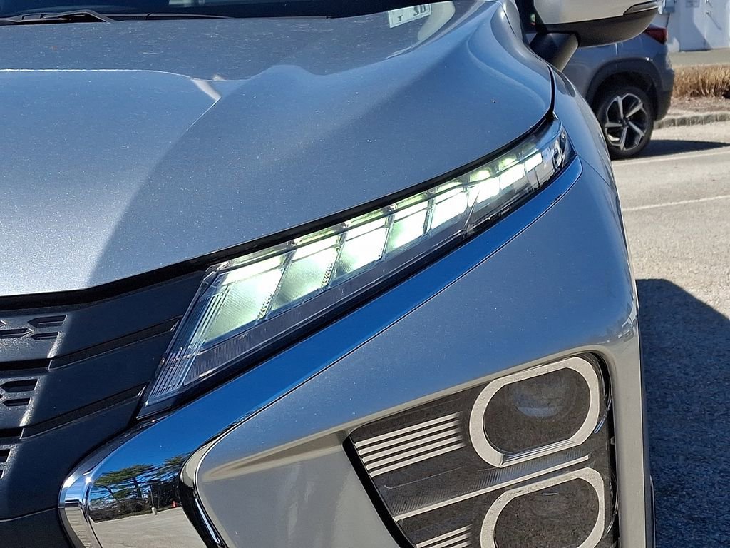 Used 2023 Mitsubishi Eclipse Cross ES image 9