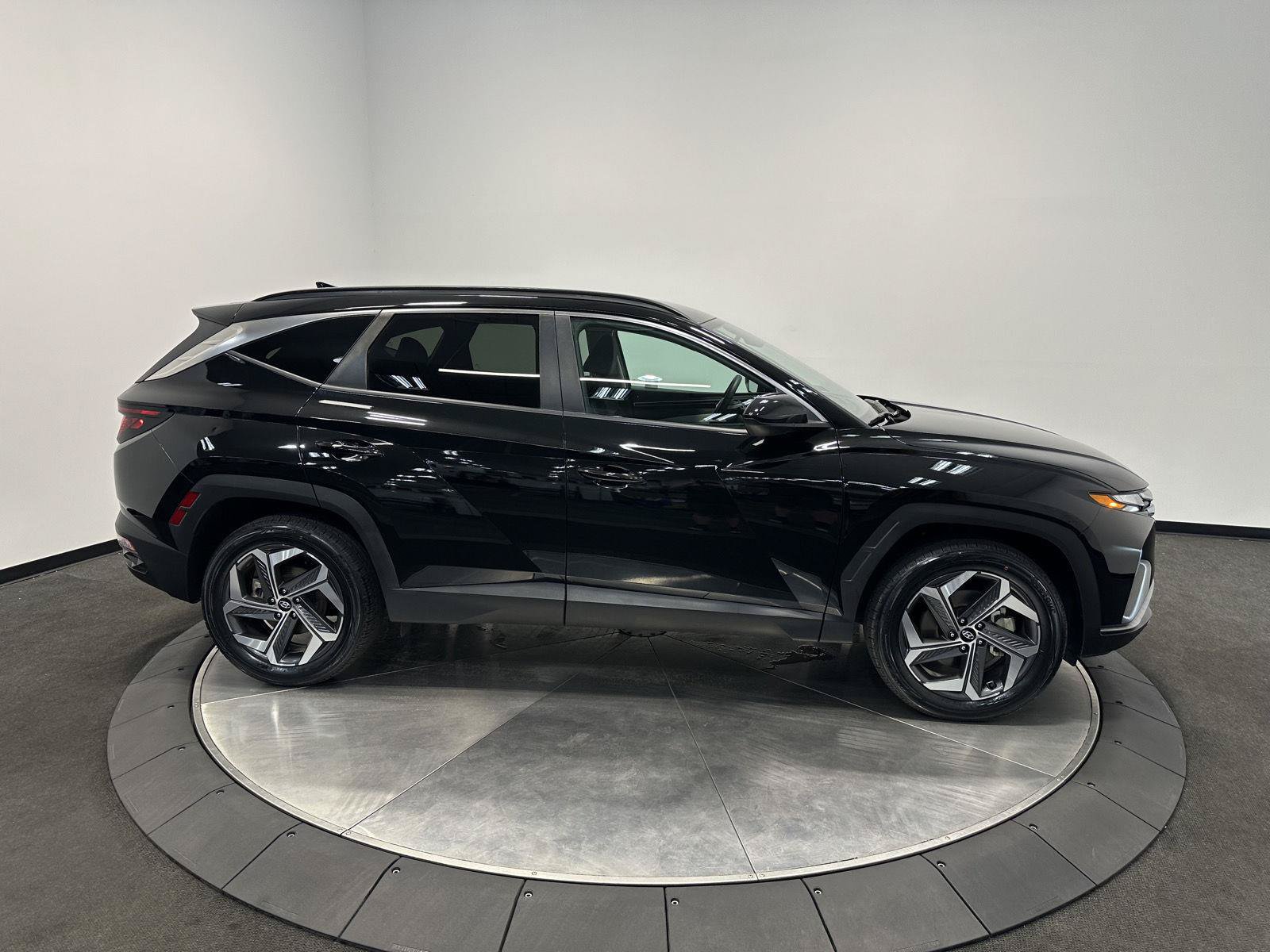 Certified 2024 Hyundai Tucson SEL AWD/4WD image 8