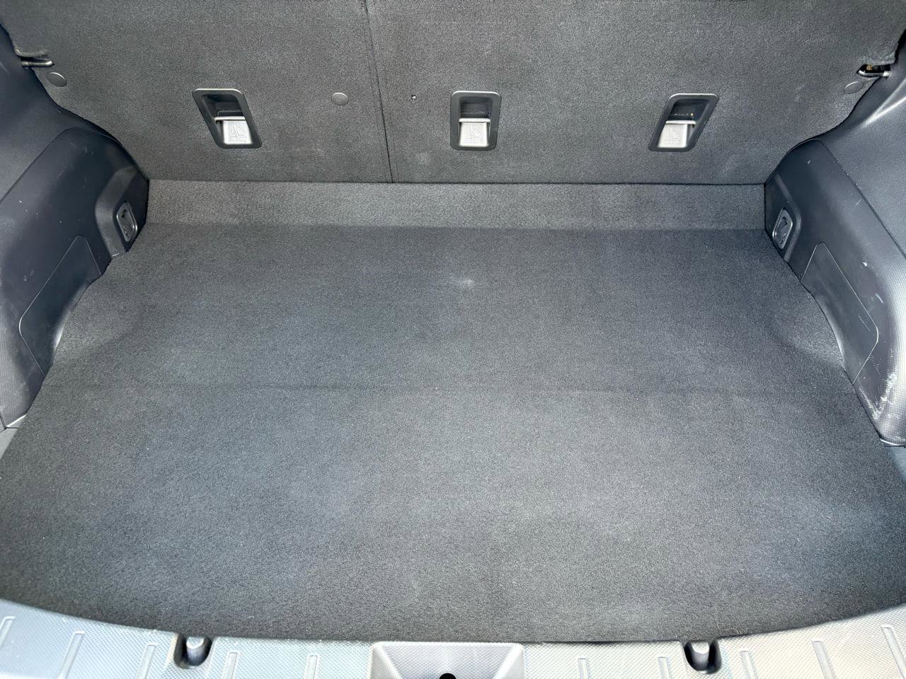 Used 2023 Subaru Impreza 2.0i Sport image 28