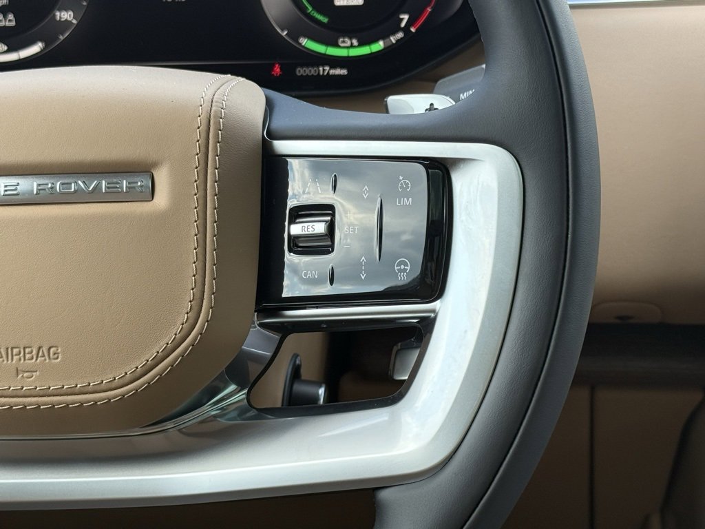New 2025 Land Rover Range Rover SE image 19