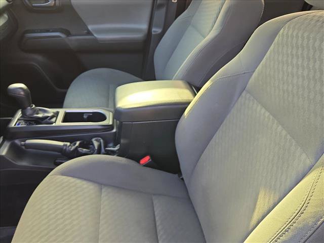 Used 2022 Toyota Tacoma SR w/ SR Convenience Package RWD image 15