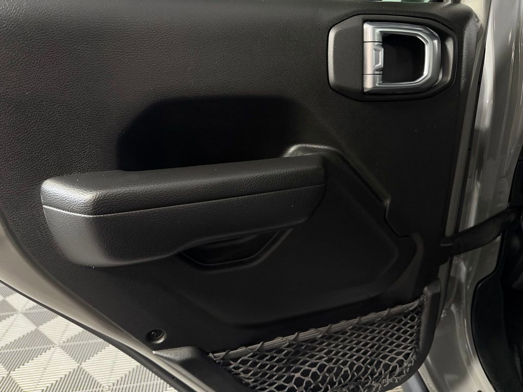 Certified 2023 Jeep Wrangler Unlimited w/ Sun & Screen Package image 27