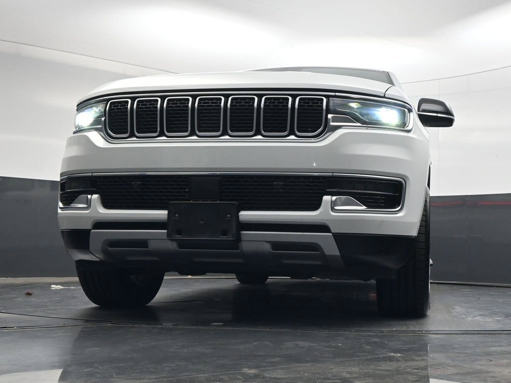 Used 2024 Jeep Wagoneer Series II AWD/4WD image 43