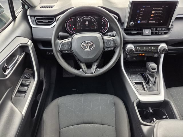 Used 2023 Toyota RAV4 XLE FWD image 12