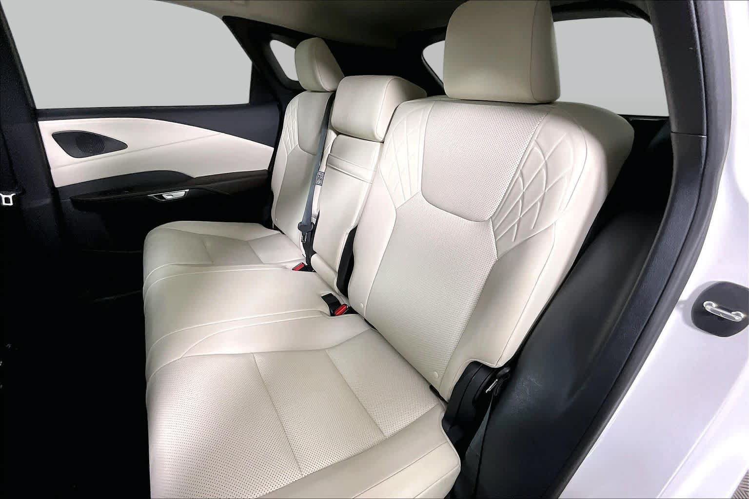 Certified 2024 Lexus RX 350 FWD w/ Technology Package image 18