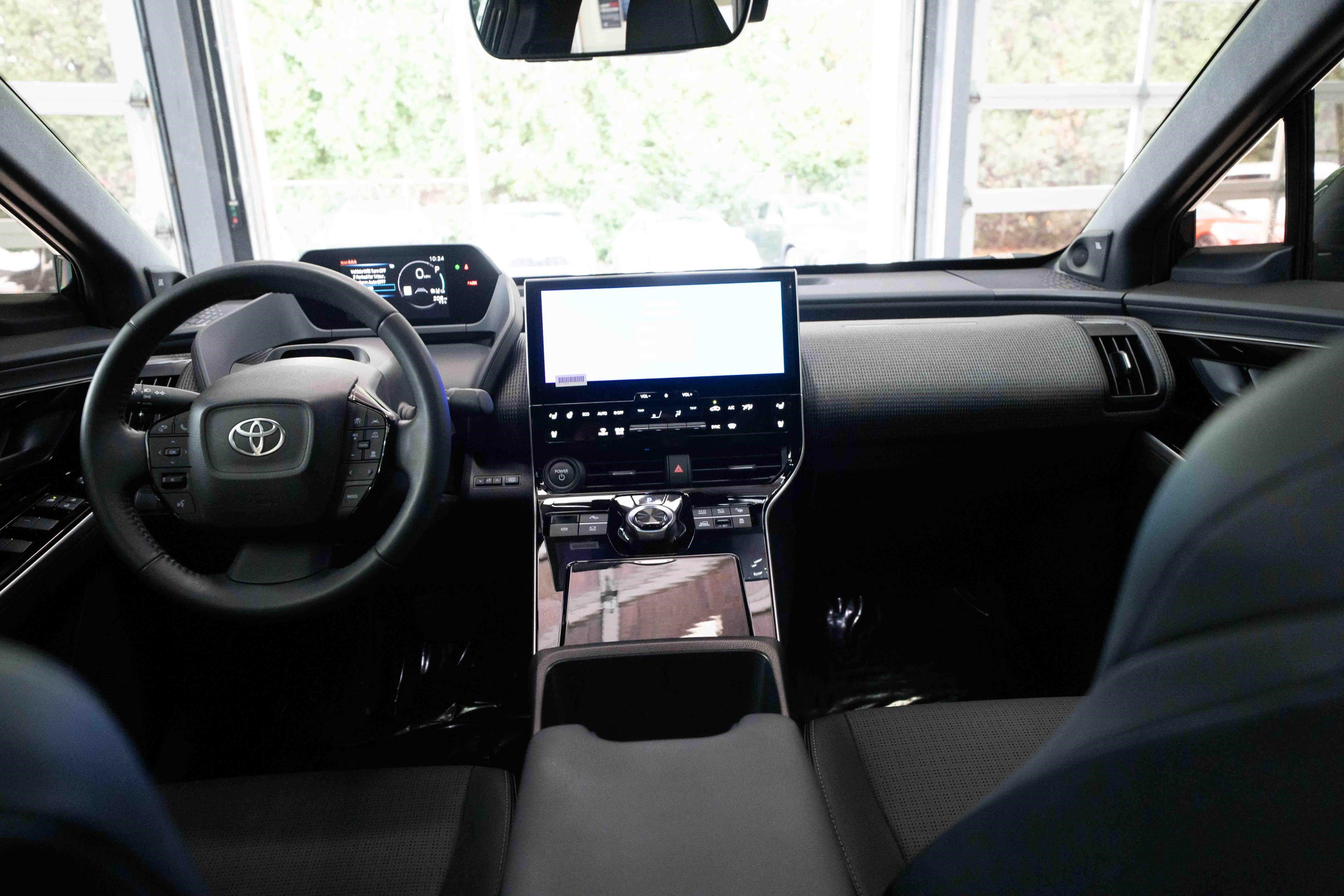 Certified 2024 Toyota bZ4X AWD w/ Weather Package image 21
