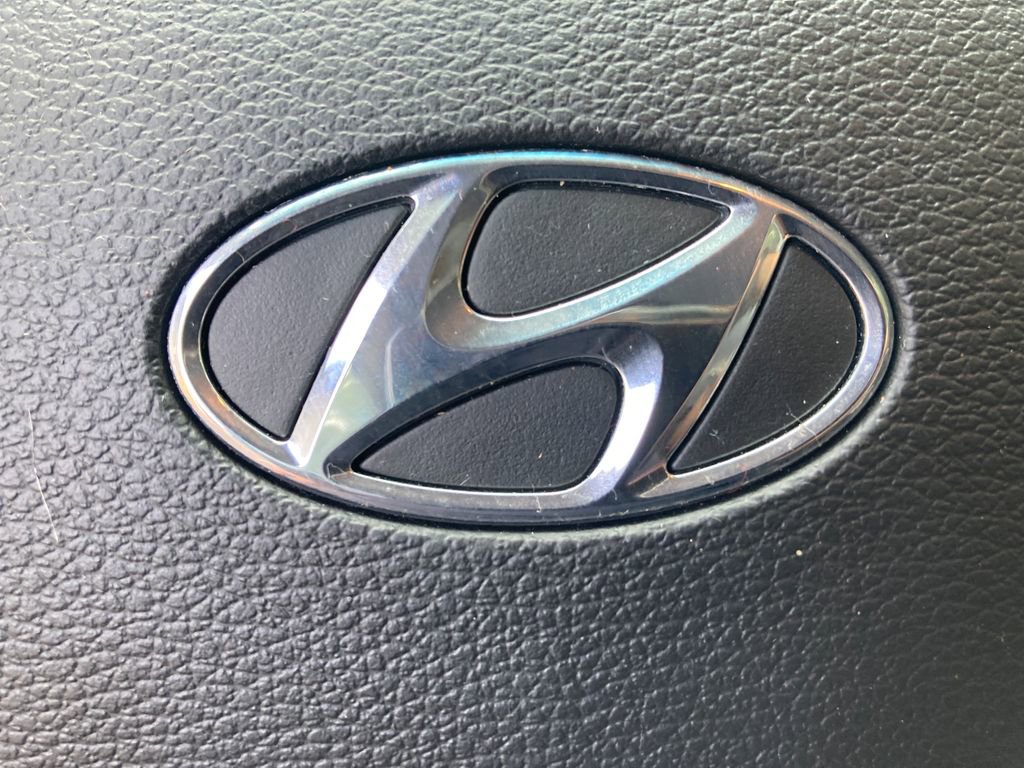 Used 2019 Hyundai Sonata SE image 26