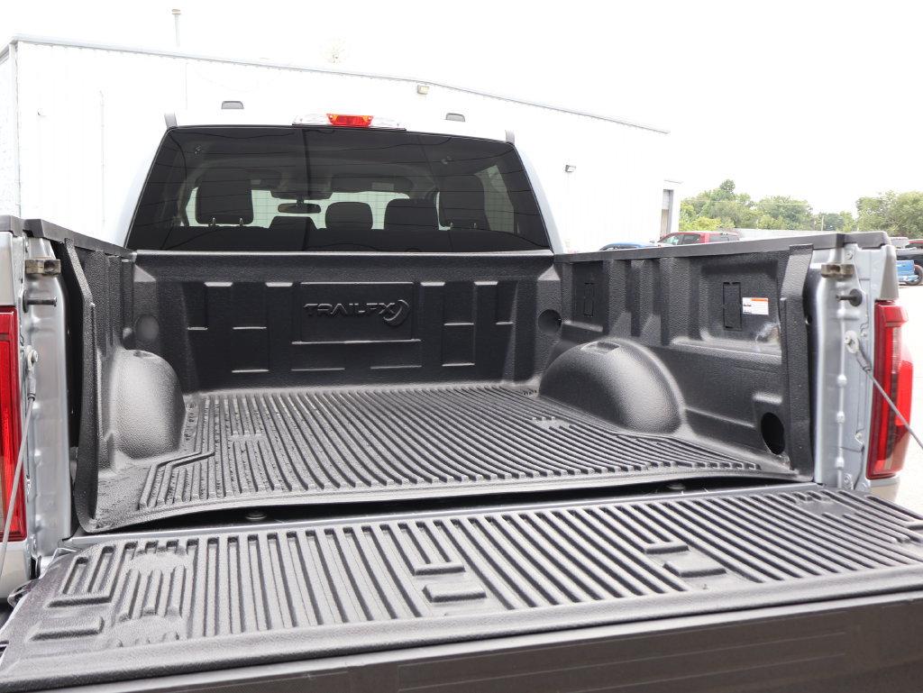 Used 2025 Ford F150 XLT w/ Equipment Group 301A Standard AWD/4WD image 15