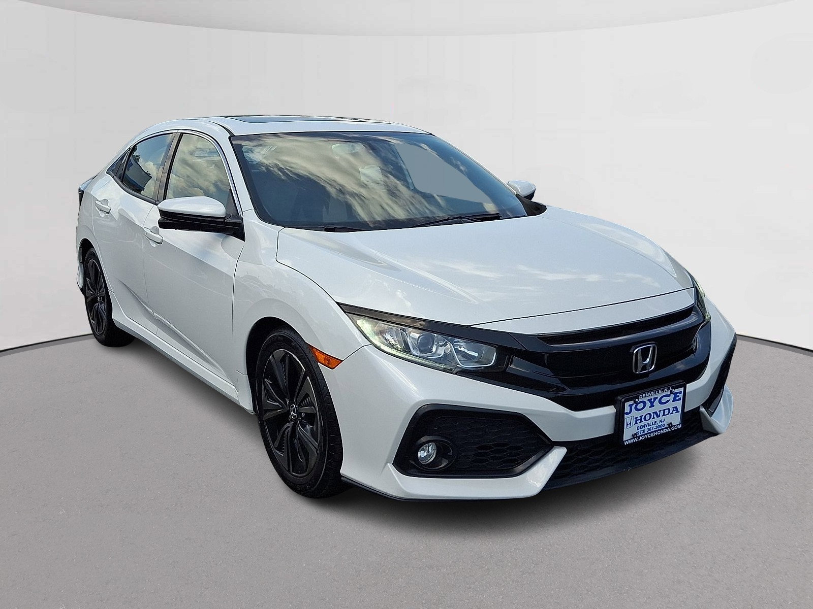 Certified 2018 Honda Civic EX image 2