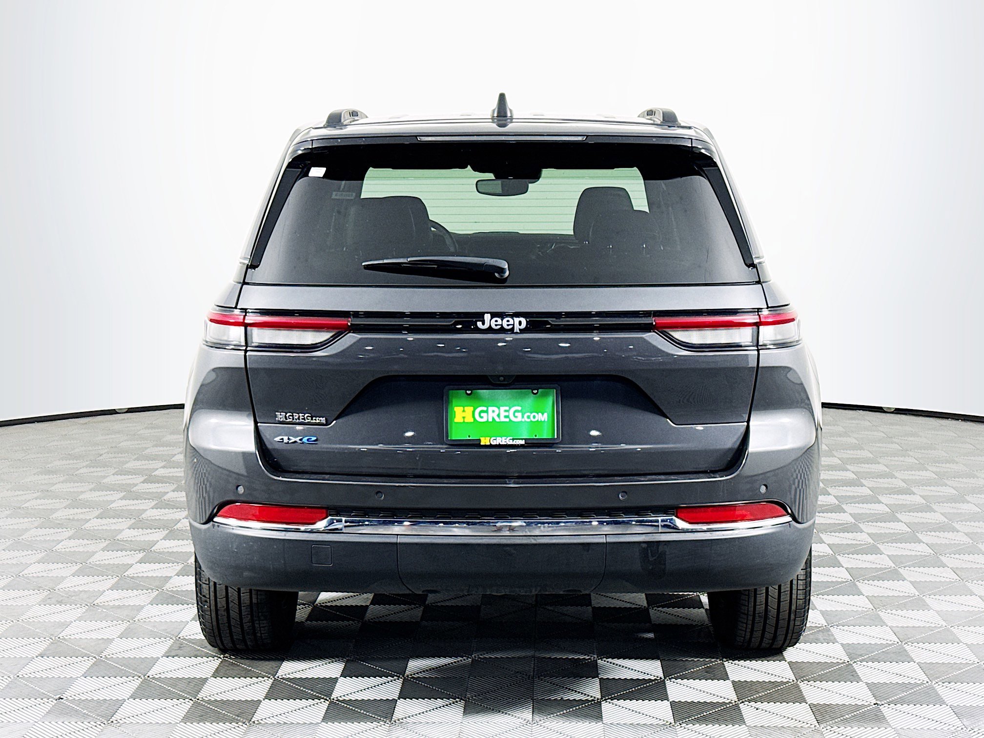 Used 2024 Jeep Grand Cherokee Limited 4xe image 8