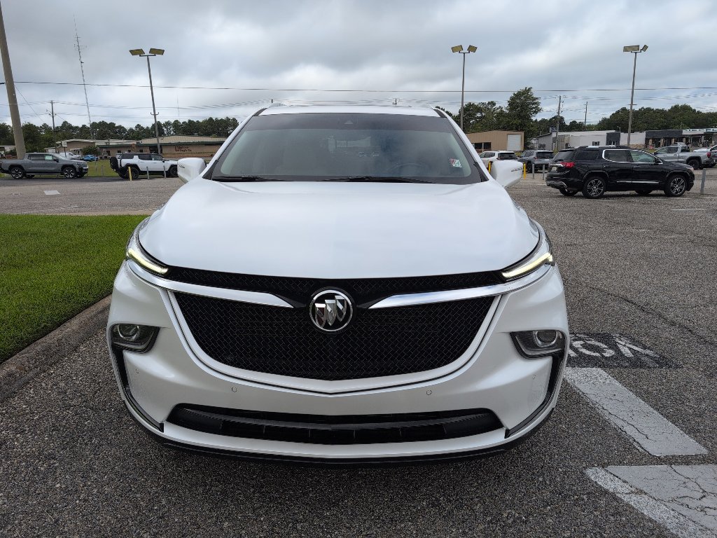 Used 2022 Buick Enclave Essence w/ Experience Buick Package