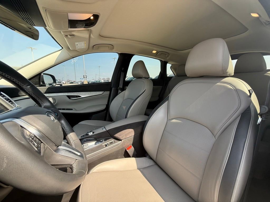 Used 2024 INFINITI QX50 Sensory image 28