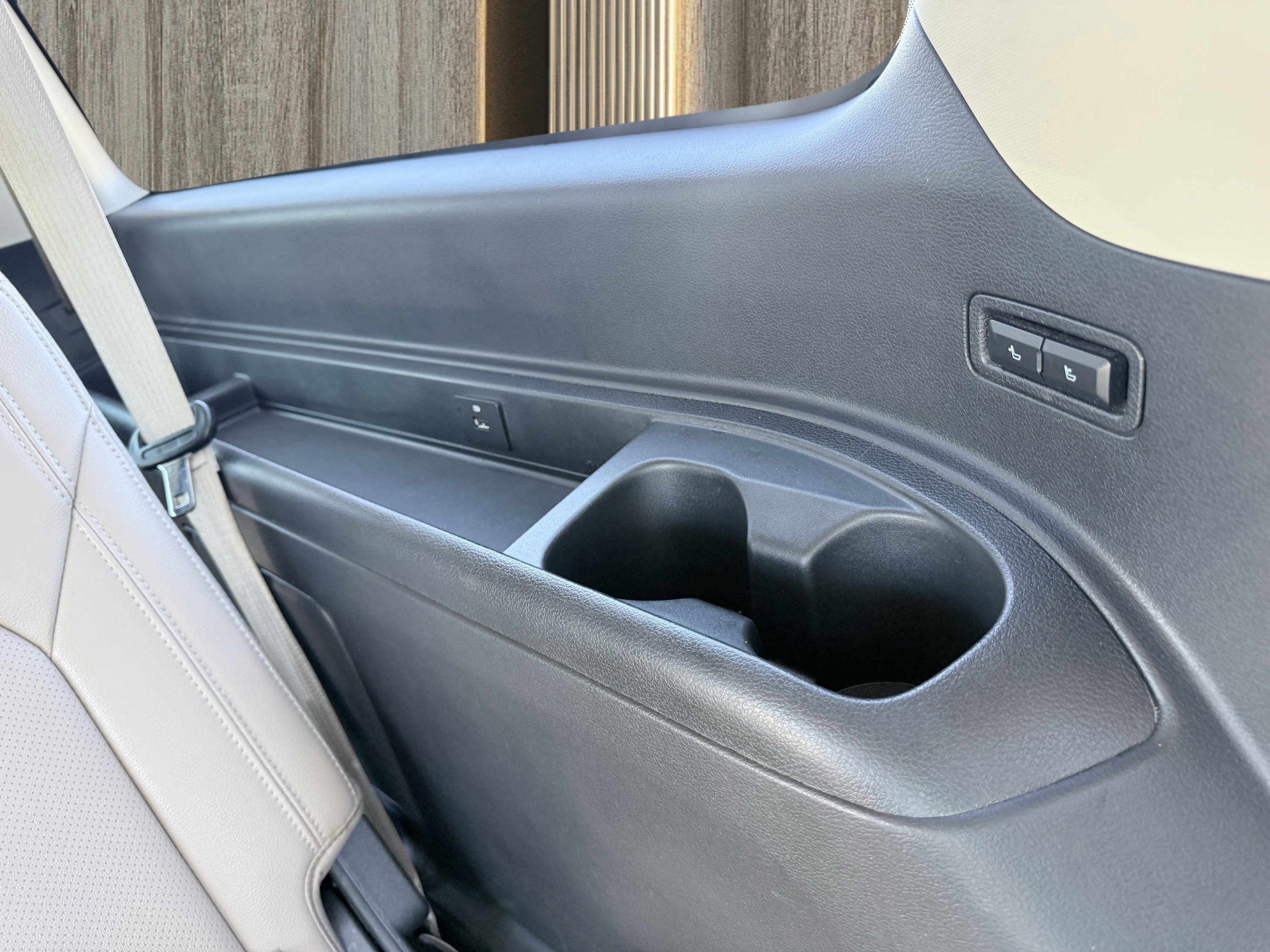 Used 2024 Ford Expedition Max Limited image 40