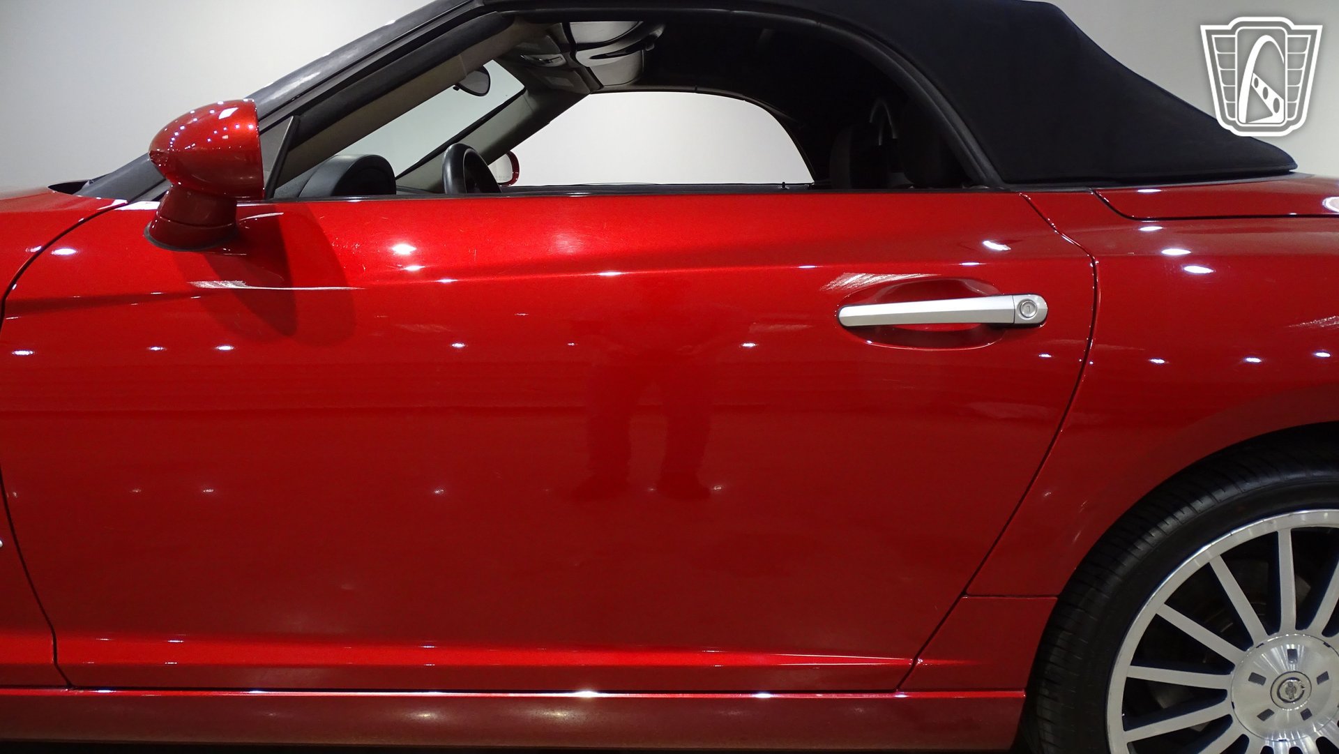 Used 2007 Chrysler Crossfire Convertible w/ Special Edition Group RWD image 29