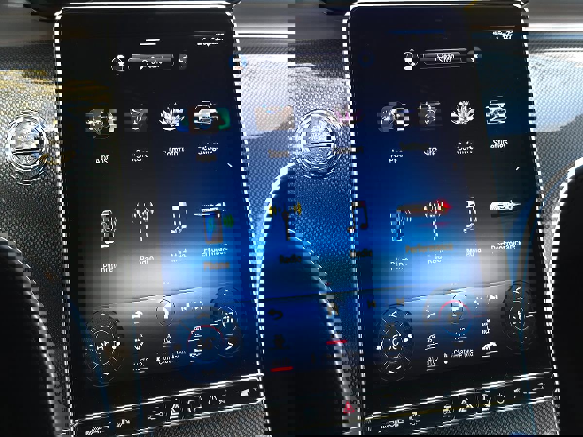 Used 2023 Mercedes-Benz C 43 AMG 4MATIC Sedan image 37