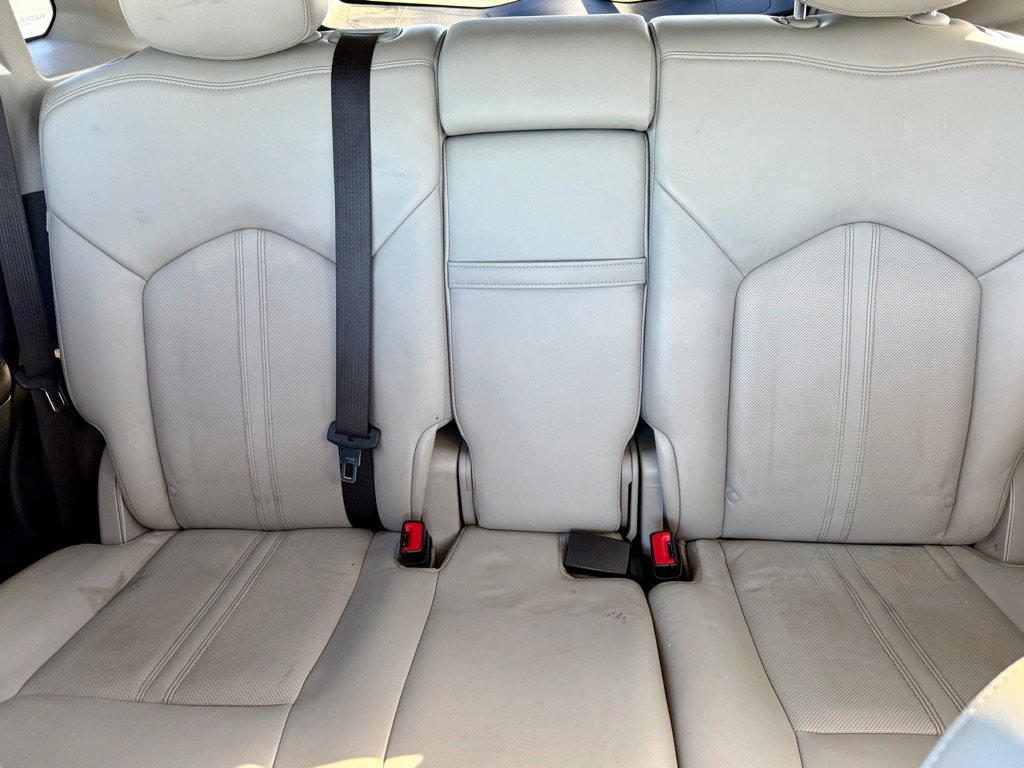 Used 2013 Cadillac SRX Luxury w/ Driver Awareness Package image 14