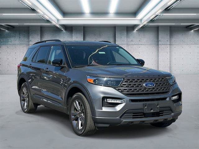 Used 2023 Ford Explorer XLT w/ Equipment Group 202A AWD/4WD image 22