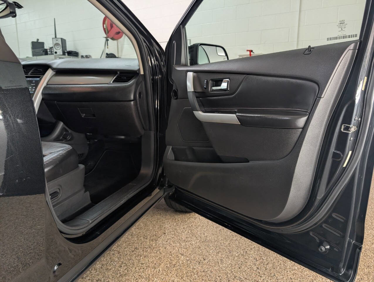 Used 2013 Ford Edge SEL image 20