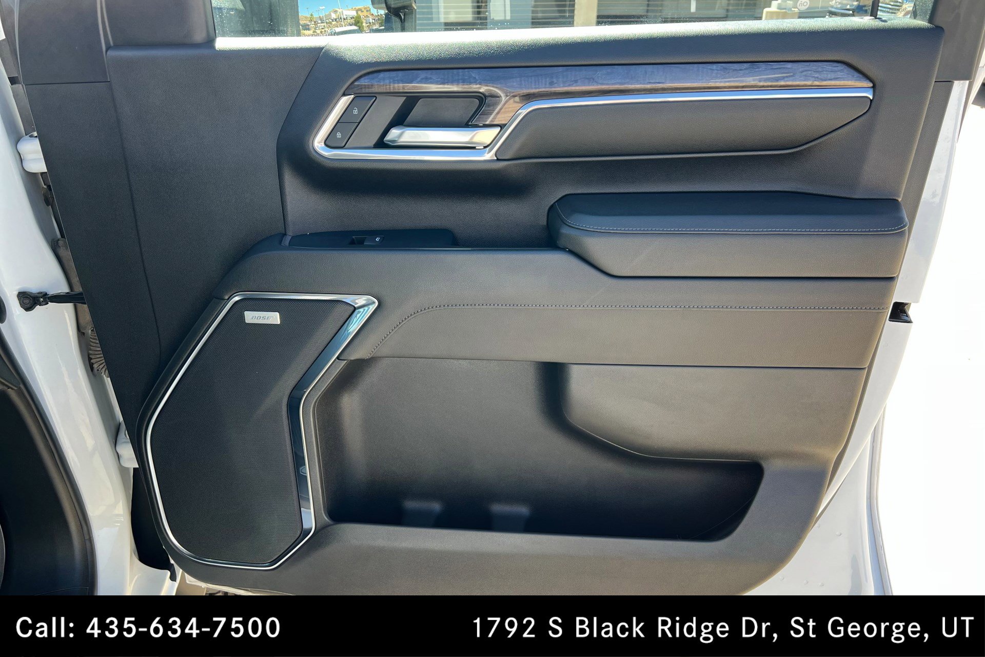 Used 2024 Chevrolet Silverado 3500 LTZ w/ LTZ Convenience Package image 22