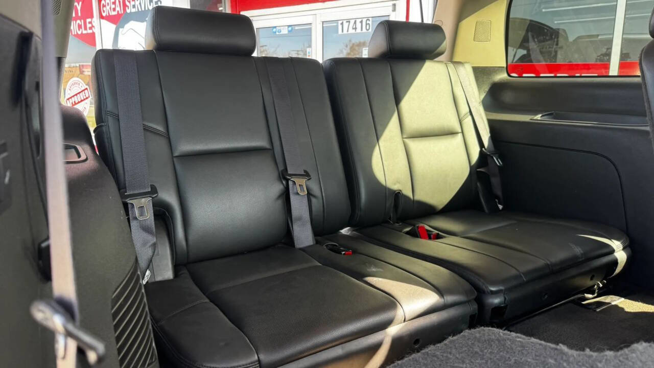 Used 2013 GMC Yukon Denali AWD/4WD image 21