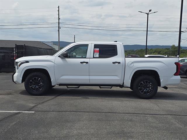 New 2026 Toyota Tundra SR image 3