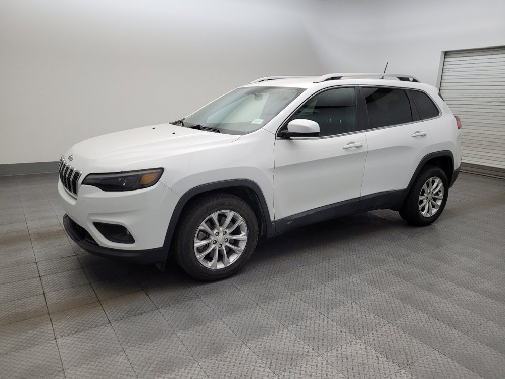 Used 2019 Jeep Cherokee Latitude w/ Popular Appearance Group image 2