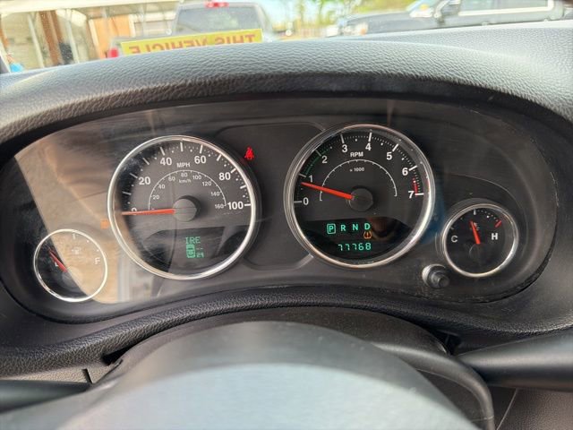 Used 2013 Jeep Wrangler Unlimited Sahara image 22