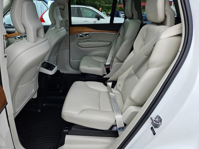 Used 2021 Volvo XC90 T6 Momentum w/ Advanced Package AWD/4WD image 15