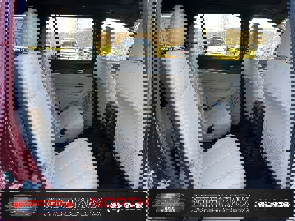 New 2025 Jeep Grand Cherokee L Limited image 24