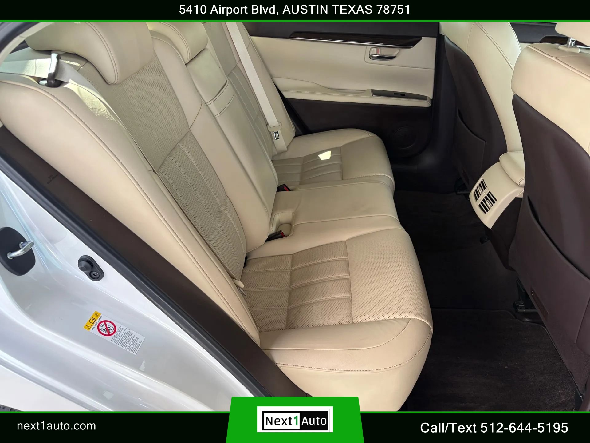 Used 2018 Lexus ES 350 w/ Luxury Package w/Wood Trim FWD image 25