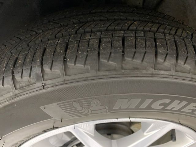 Used 2023 Chevrolet Equinox LT image 23