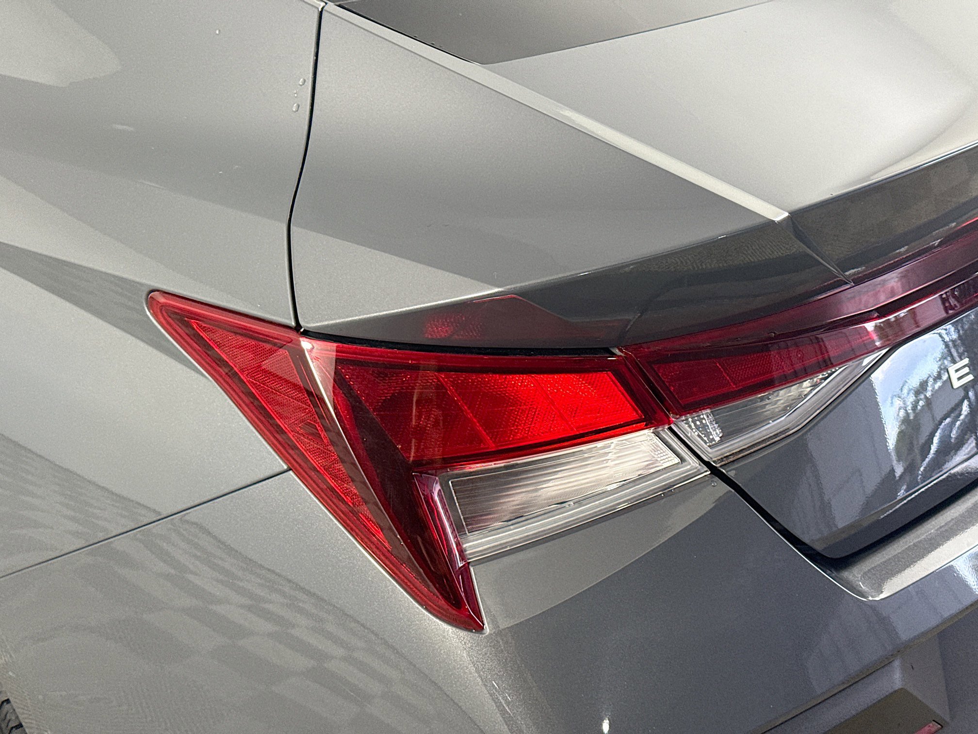 Used 2024 Hyundai Elantra SEL image 36