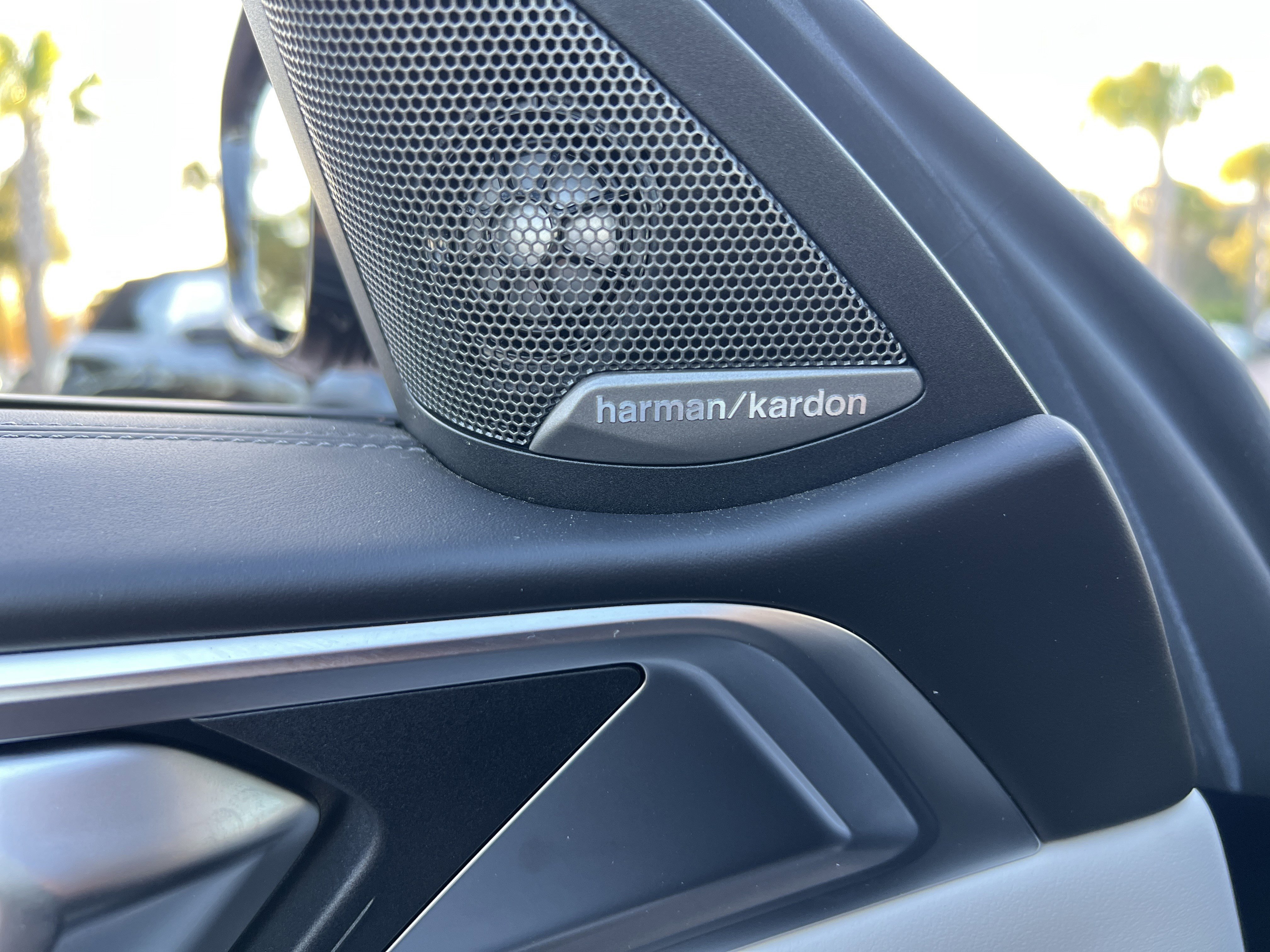 Used 2025 BMW M4 xDrive Competition w/ Executive Package image 40