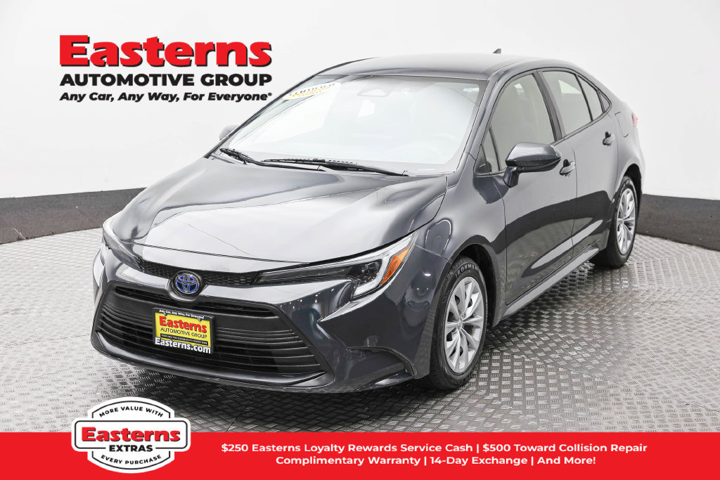 Used 2023 Toyota Corolla LE
