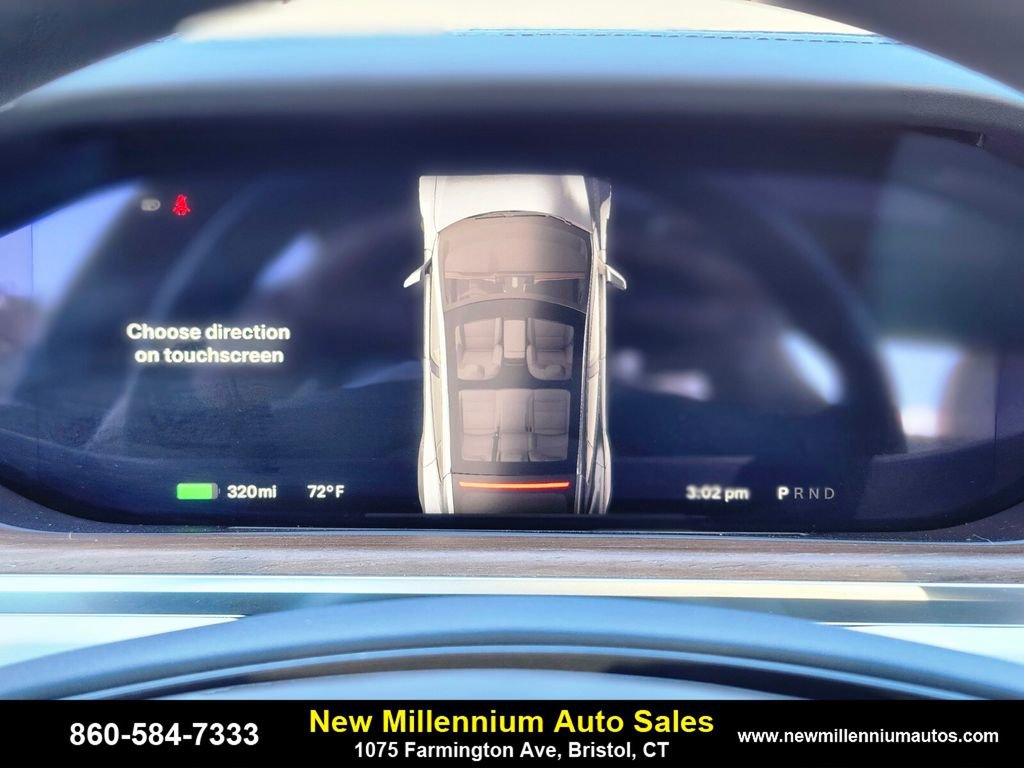 Used 2022 Tesla Model S image 24