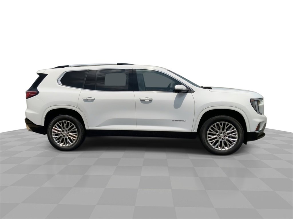 Used 2024 GMC Acadia Denali image 9