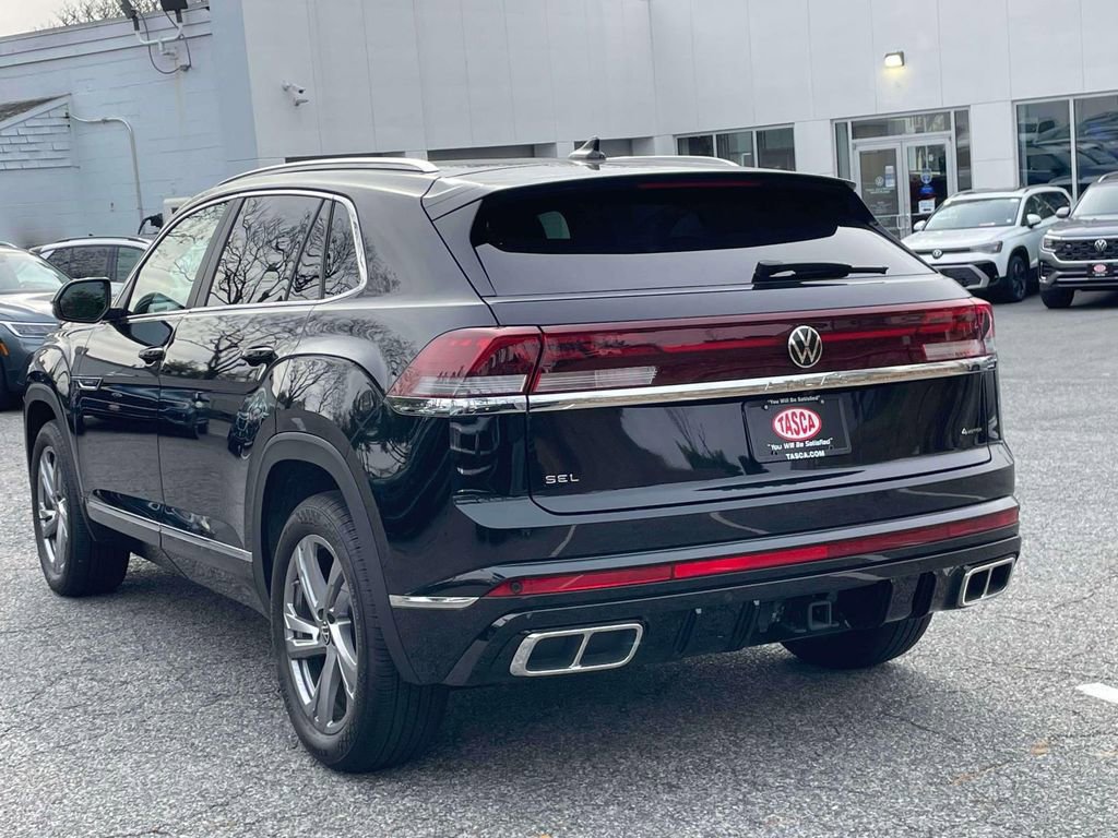New 2024 Volkswagen Atlas Cross Sport SEL R-Line image 8