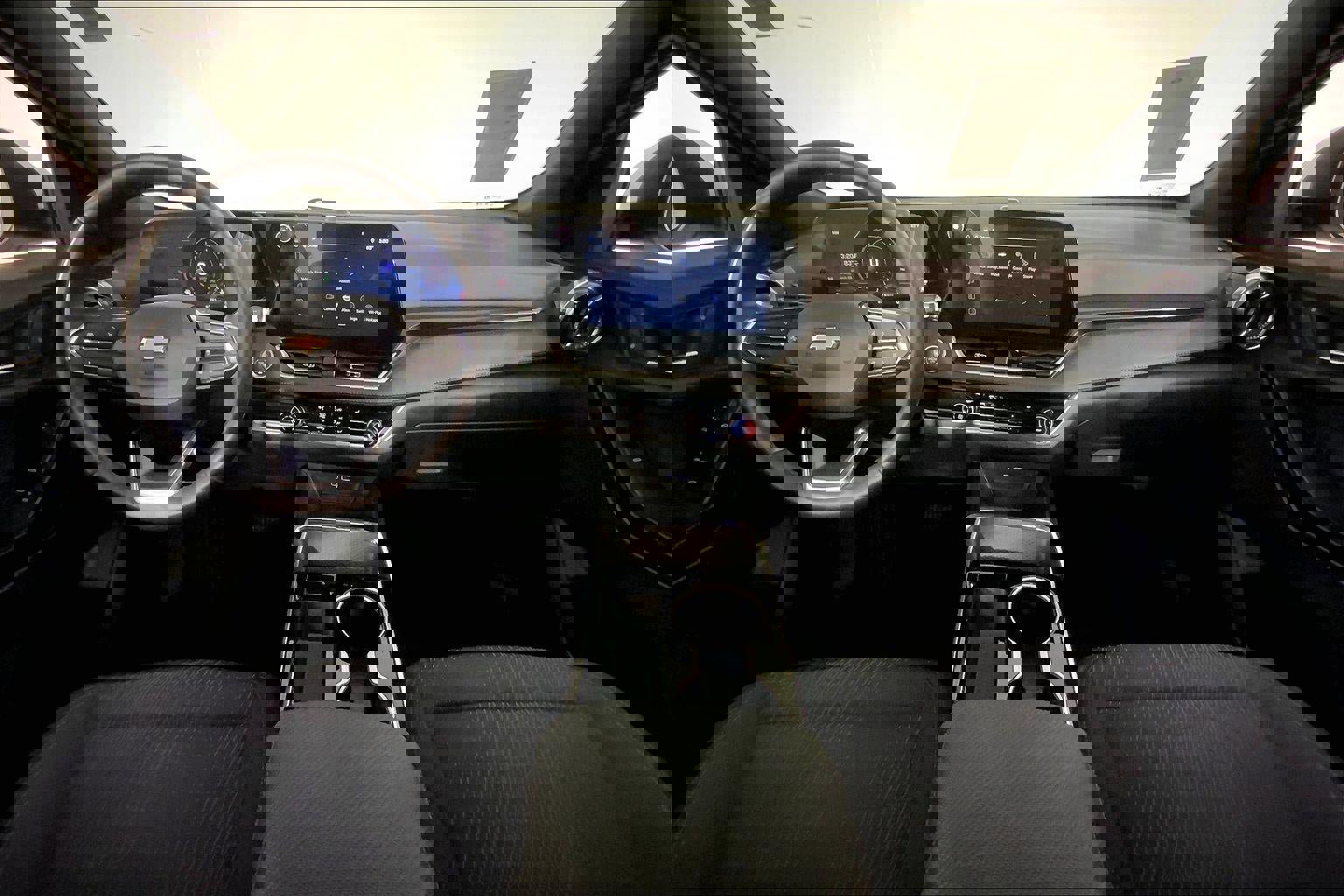 Used 2025 Chevrolet Equinox LT image 15