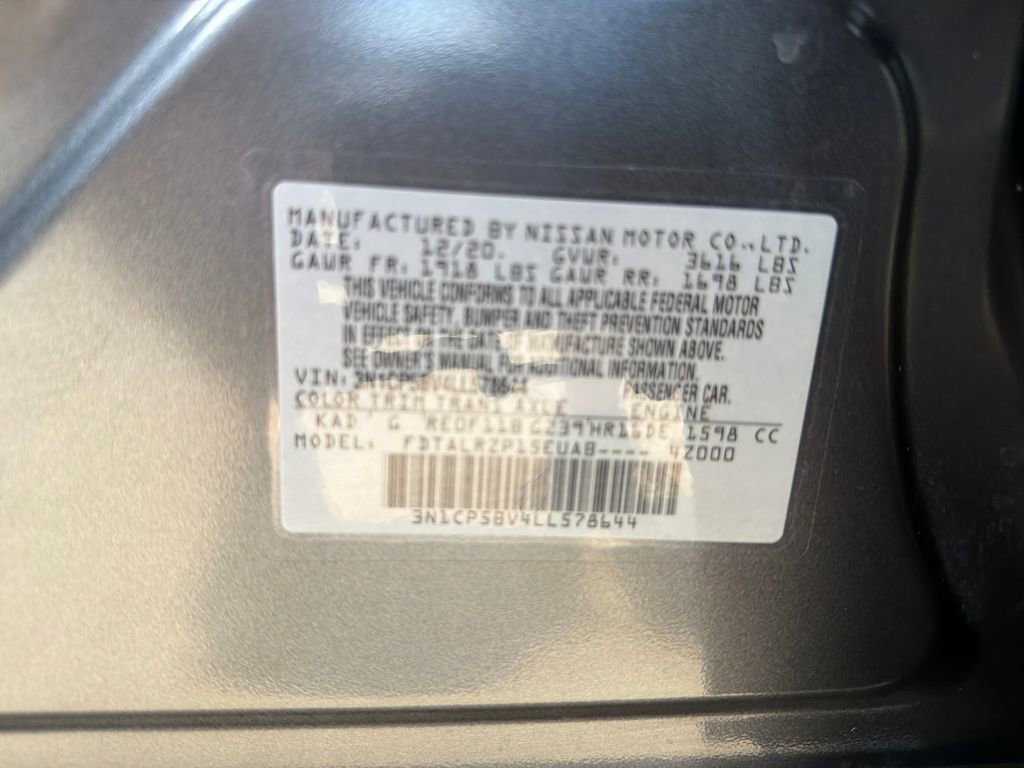 Used 2020 Nissan Kicks S image 31